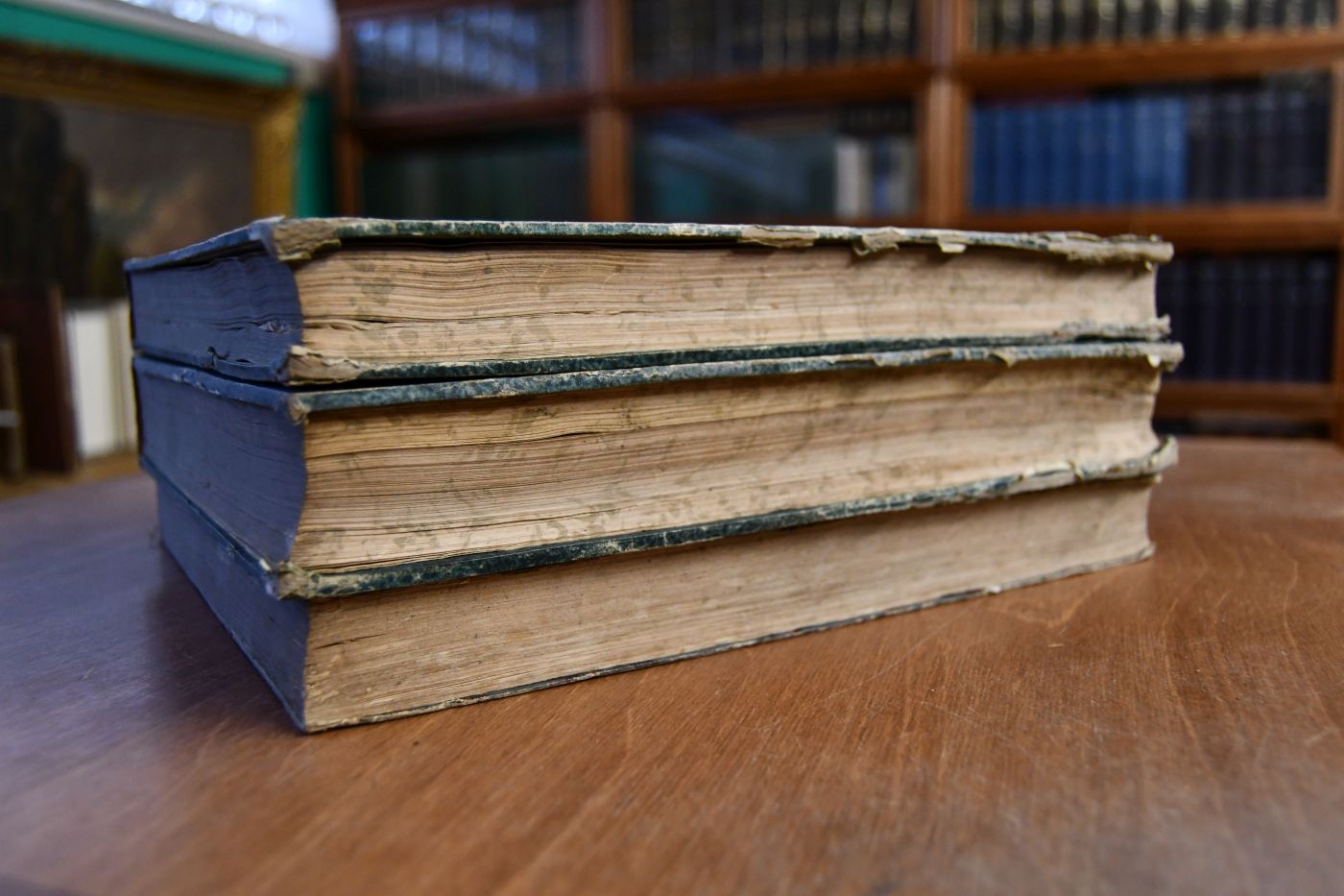 Oesterreichische Zeitschrift für practische Heilkunde. I. - III. Jahrgang. In Bd. 2 angebunden Tageblatt der 32. Versammlung Deutscher Naturforscher und Ärzte in Wien im Jahre 1856 (8 Nummern16. September- 3. Oktober). In Bd. 3 angebunden Rede zum Andenken Georg Josef Beer`s.