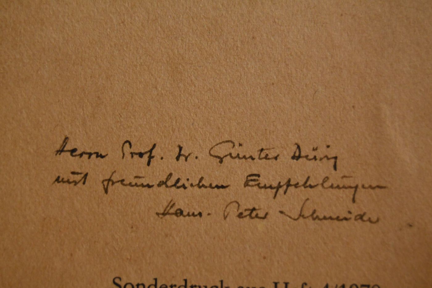 Hare contra d`Hondt? Kritische Notizen zur Einführung der mathematischen Proportion bei der Besetzung von Bundestagsausschüssen.