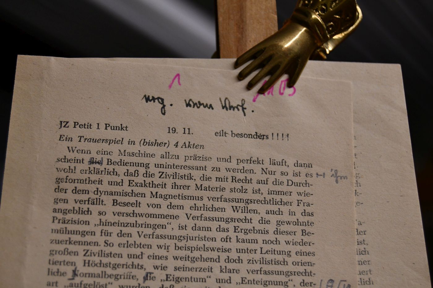 Art. 2 des Grundgesetzes und die Generalermächtigung zu allgemeinpolizeilichen Maßnahmen.