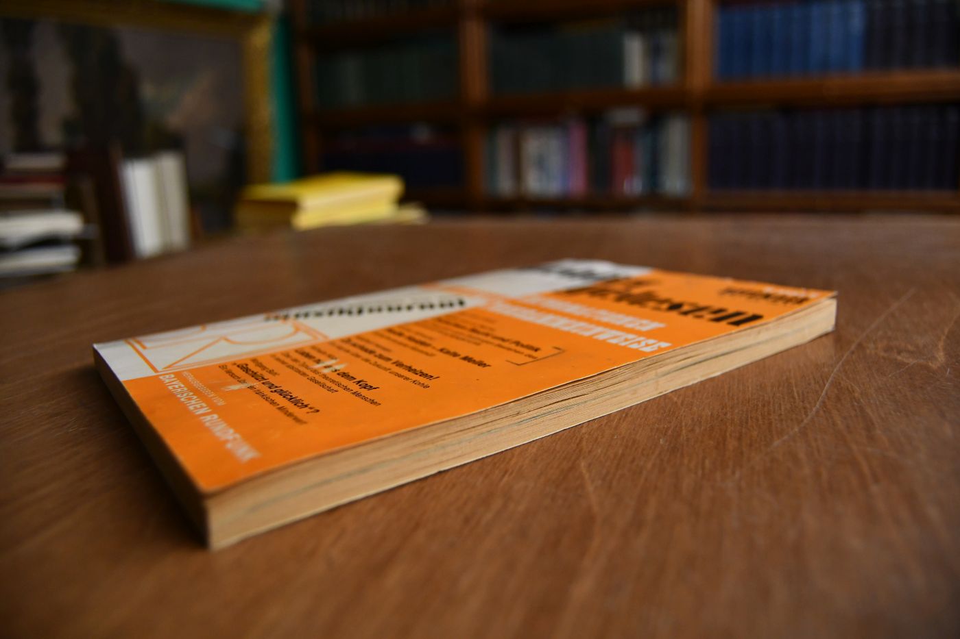 gehört gelesen. Manuskripte, Informationen, Programmhinweise. November 1976.
