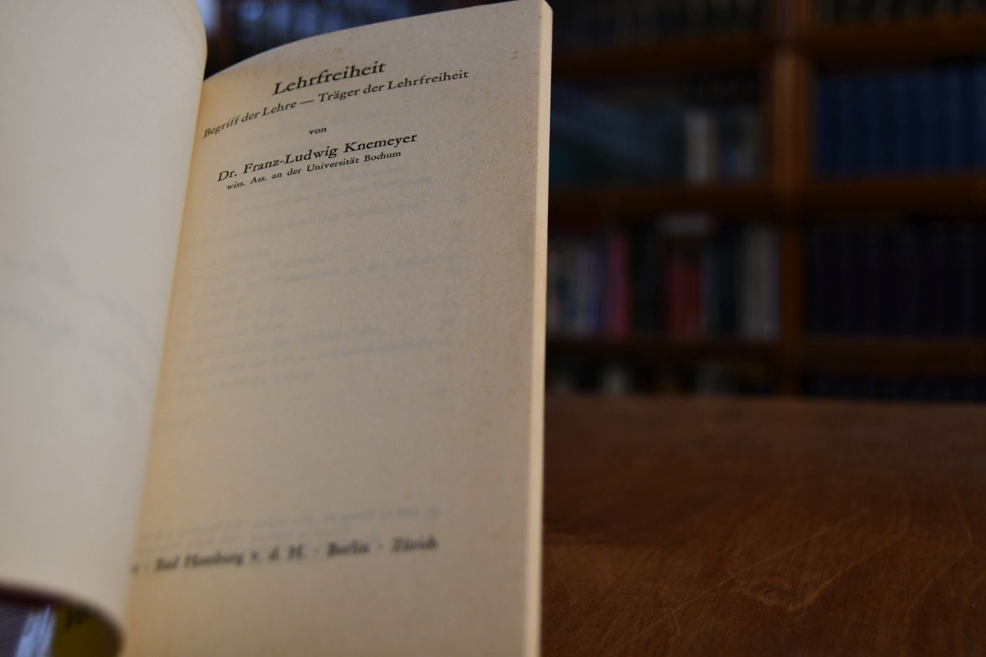 Lehrfreiheit. Begriff der Lehre - Träger der Lehrfreiheit.