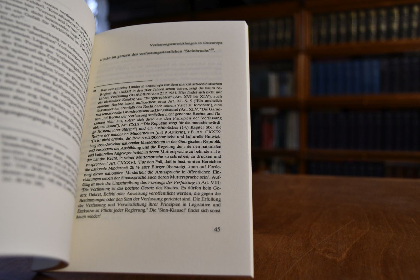 Zum Gedenken an Professor Dr.phil. Dr.iur. Erich Fechner (1903-1991).