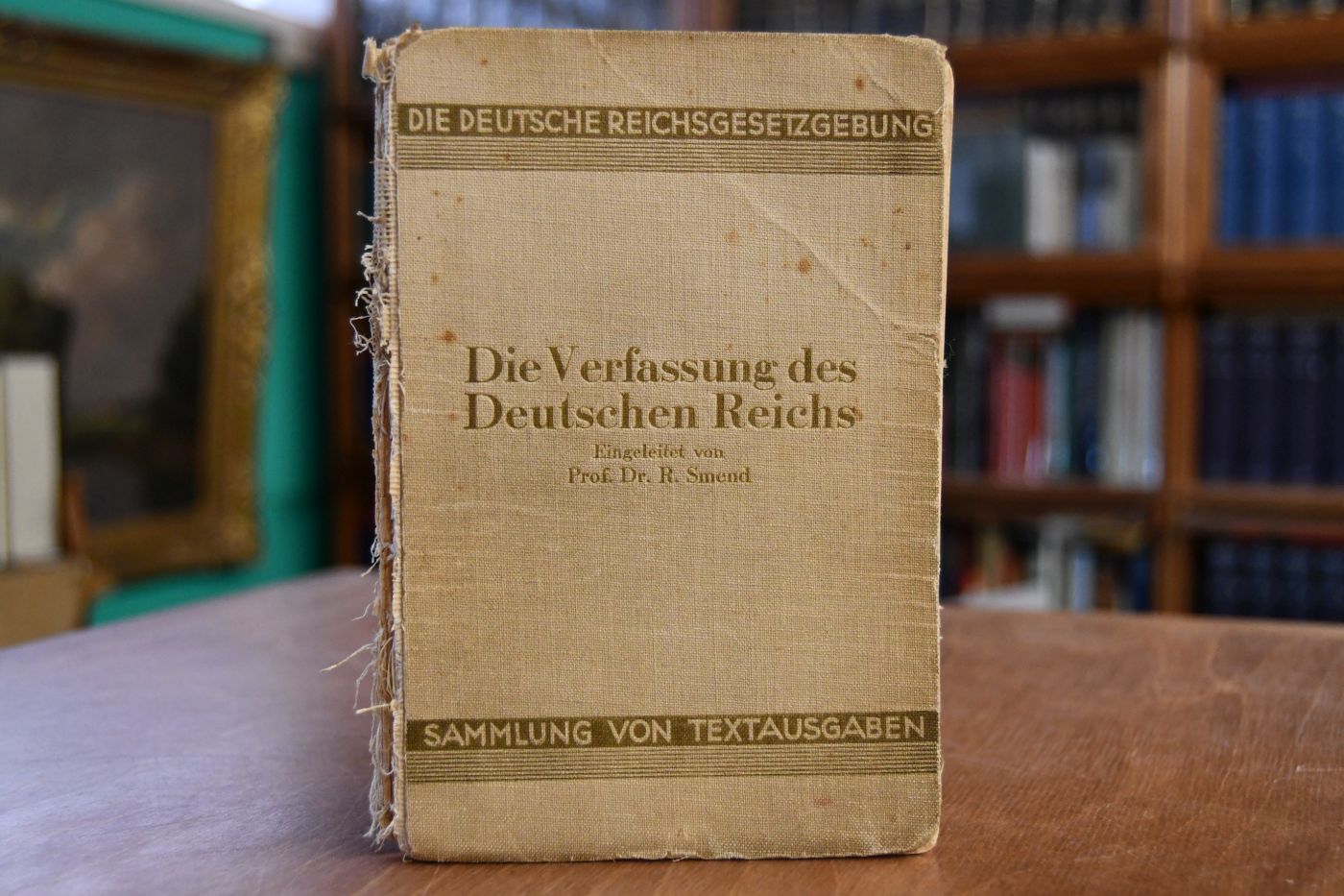 Die Verfassung des Deutschen Reichs vom 11. August 1919. Eingeleitet von Rudolf Smend.