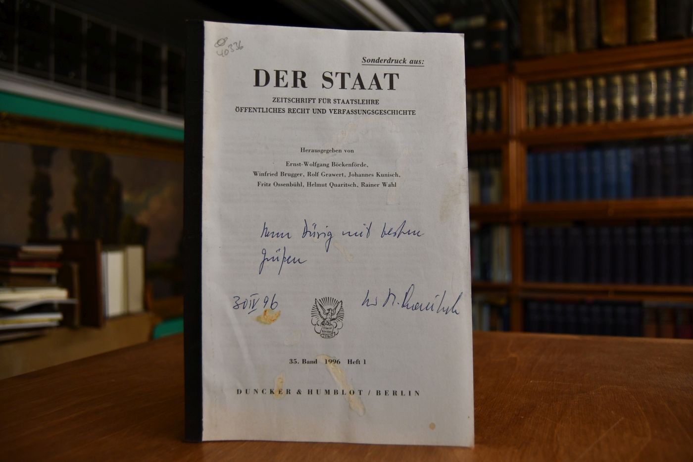 Souveränität im Ausnahmezustand. Zum Souveränitätsbegriff im Werk Karl Schmitts.