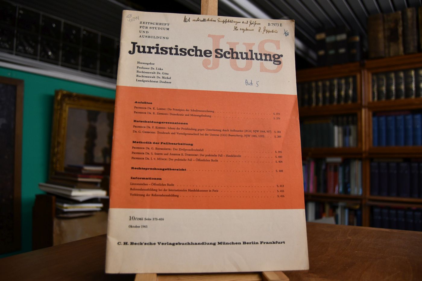 Demokratie und Meinungslenkung.