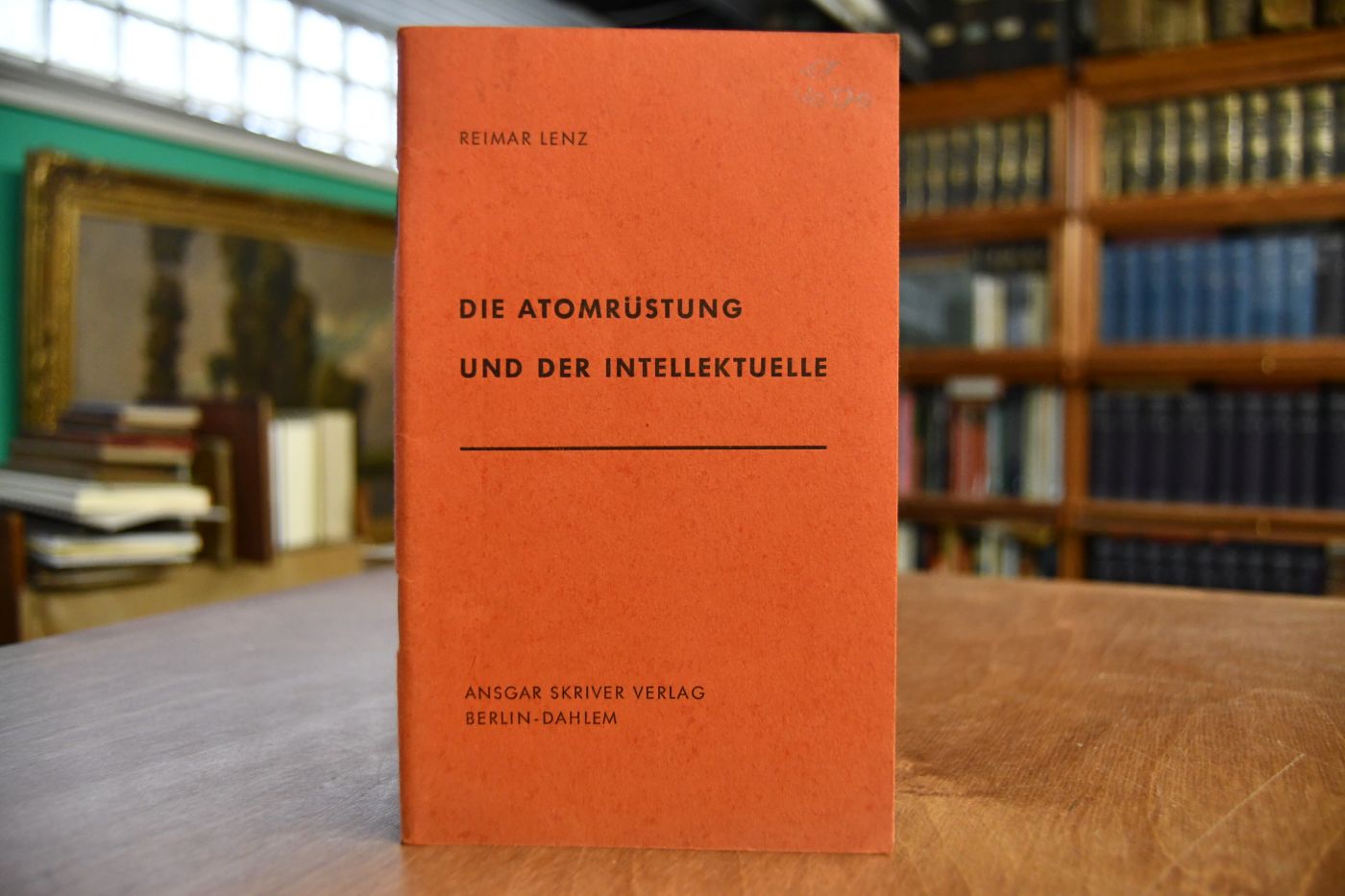Die Atomrüstung und der Intellektuelle.