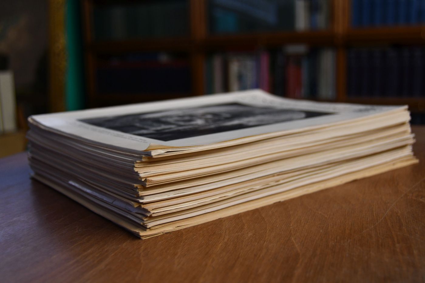 Nachrichtenblatt der Denkmalpflege in Baden-Württemberg. Organ der Staatlichen Ämter für Denkmalpflege. Hrsg. vom Kultusministerium Baden-Württemberg. Jahrgang 1-13 (1958-1970) in Einzelheften. Es fehlen vom Jahrgang 1963 die Hefte 2-4. Mit zahlr. Abb.