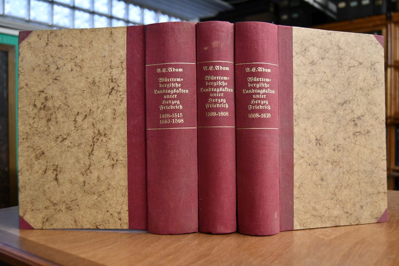 Württembergische Landtagsakten. 4 Bde. in 3 Bdn. I. Reihe 1. Bd. 1498-1515; II. Reihe 1. Bd. 1593-1598, II. Reihe, 2. Bd. 1599-1608,
