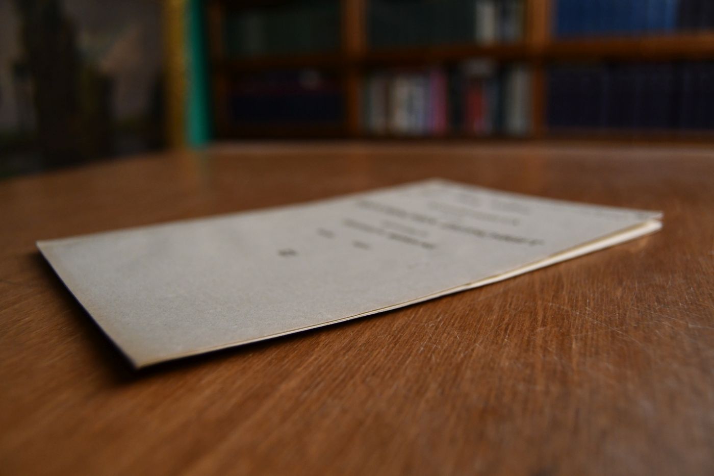 Buchbesprechung; The life and letters of Sir Henry Wotton. By Logan Pearsall Smith.