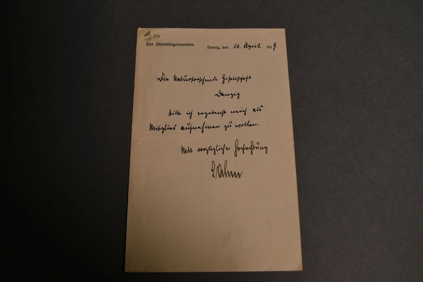 Handschriftlicher Aufnahmeantrag des frisch zum Oberbürgermeister der Freien Stadt Danzig gewählten Heinrich Sahm (1877-1939) in die Naturforschende Gesellschaft Danzig vom 26. April 1919.