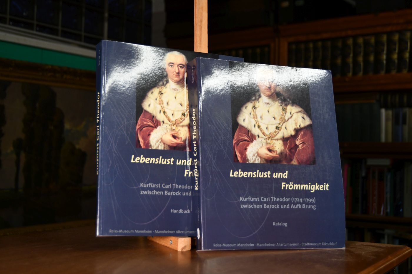 Lebenslust und Frömmigkeit. Kurfürst Karl Theodor (!722-1799) zwischen Barock und Aufklärung. Handbuch und Ausstellungskatalog, 2 Bde.