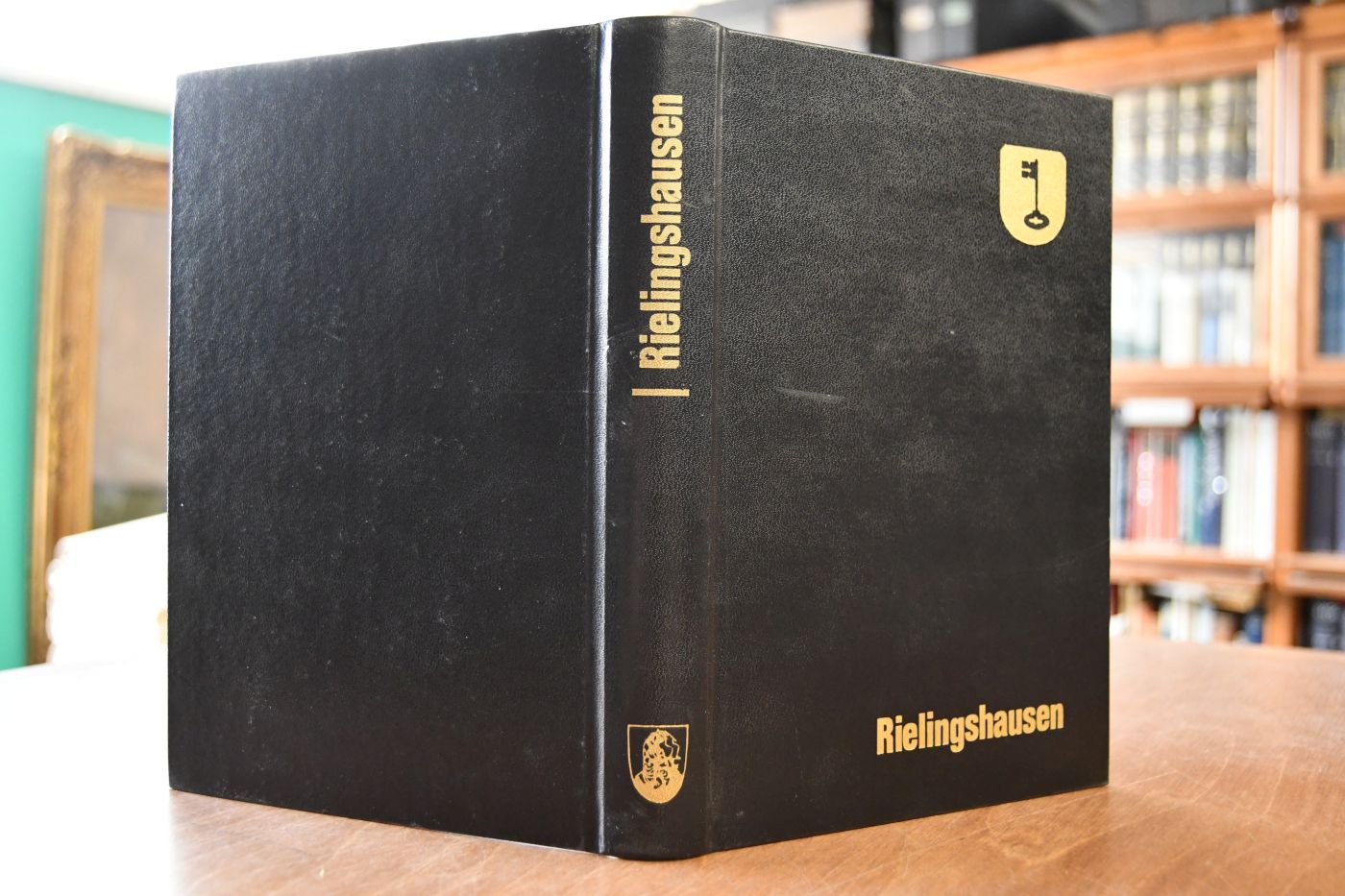 Das Ortsbuch von Rielingshausen. 776 erstmals urkundlich erwähnt. Seit 1972 Stadtteil von Marbach a.N.