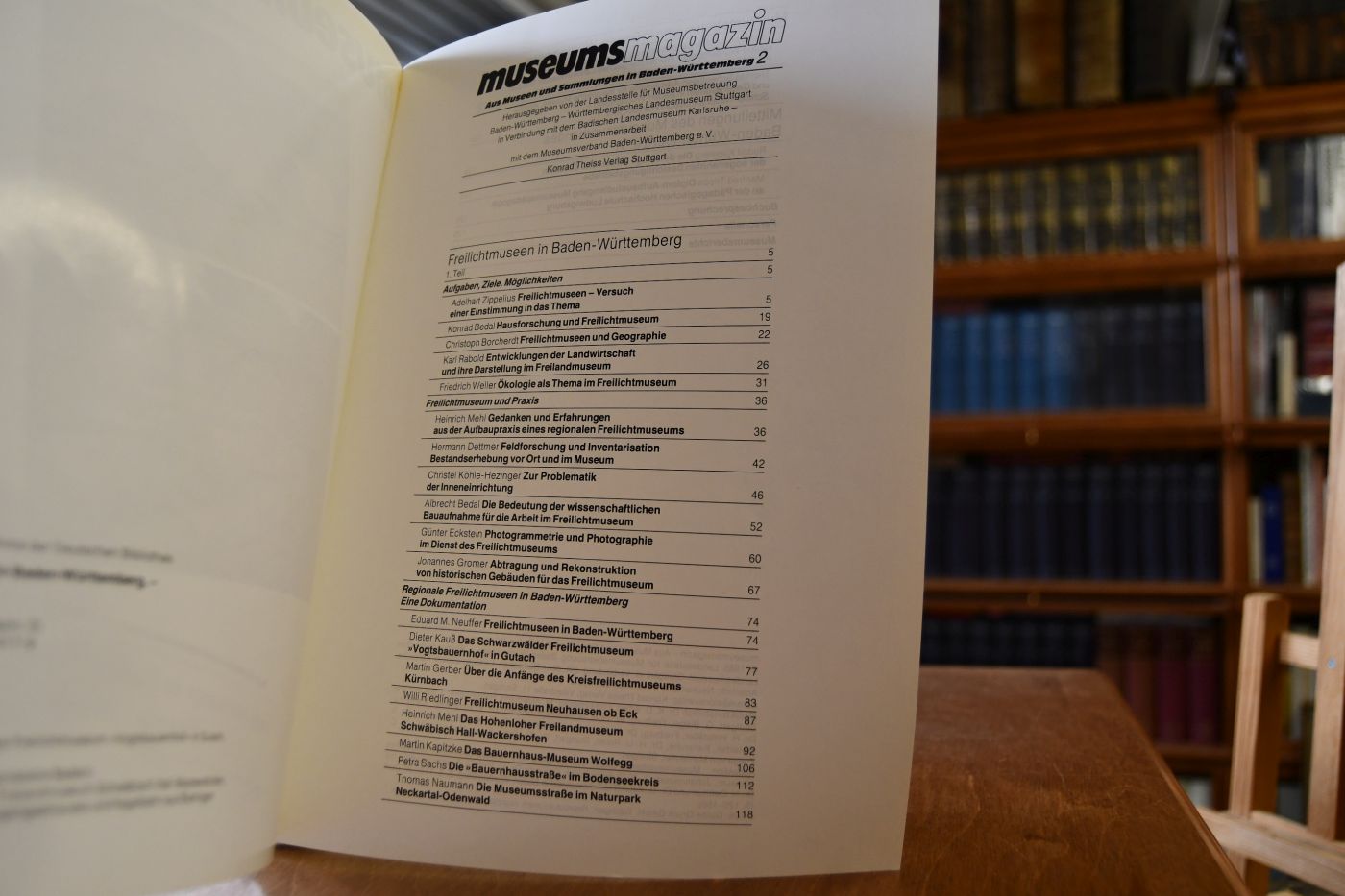 Museumsmagazin 2. Aus Museen und Sammlungen in Baden-WÜrttemberg. Freilichtmuseen in Baden-Württemberg. Theorie, Praxis, Dokumentation.