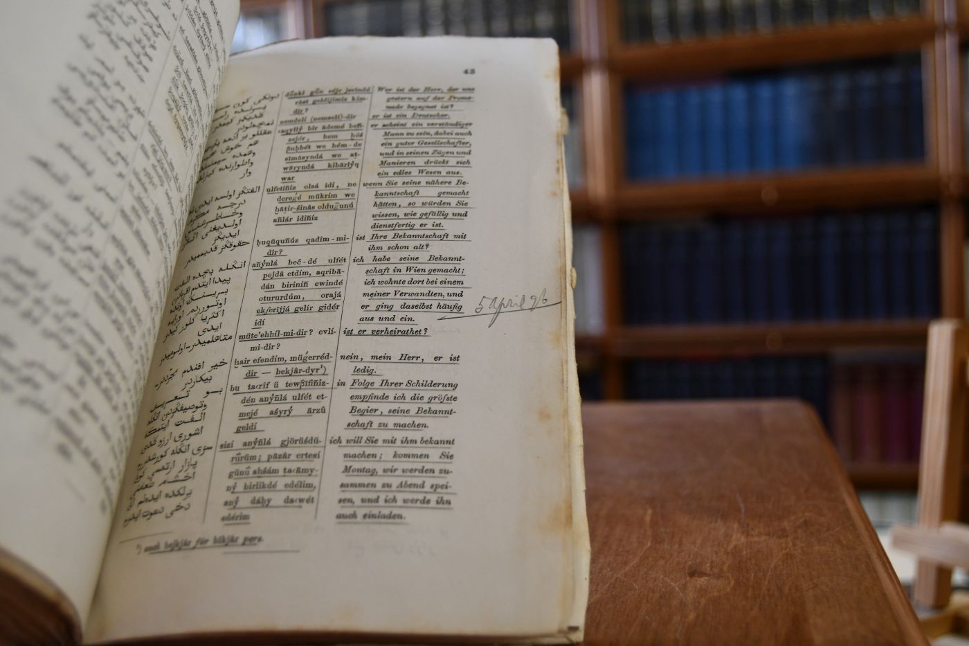 Praktisches Handbuch der osmanisch-türkischen Sprache. 2 Theile in einem Band 1. Praktische Grammatik der osmanisch-türkischen Sprache. 2. Türkische Gesüpräche und Sammlung der zum Sprechen nöthigsten Wörter.