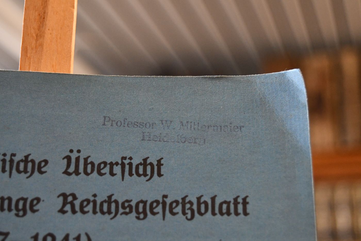 Systematische Übersicht über 75 Jahre Reichsgesetzblatt (187-1941) das geltende alte und neue Reichsrecht und das Recht der Reichsverteidigung.