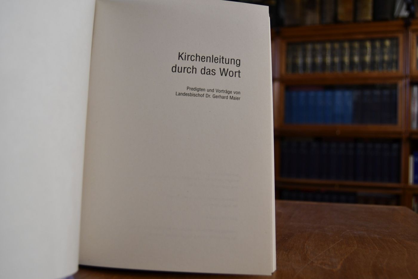 Kirchenleitung durch das Wort. Predigten und Vorträge.