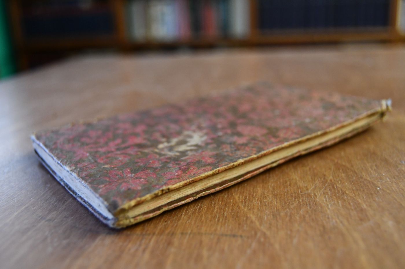 Dissertatio de Auditu proposita a P. Carolo Lachemayr, Societatis Jesu, Phil. Doct. Prof. Ord. Publ. cum ex decreto inclyti collegii philosophici Prima AA, LL ac Philosophiae Laurea Ritu publico, ac solenni insigniret Illustriss. Praenob. Nob. Ornat. ac Perdoct. D.D. Candidatos. In Alma Caesareo-Leopoldina Universitate Oenipontana. Mense Augusto Anno 1752.