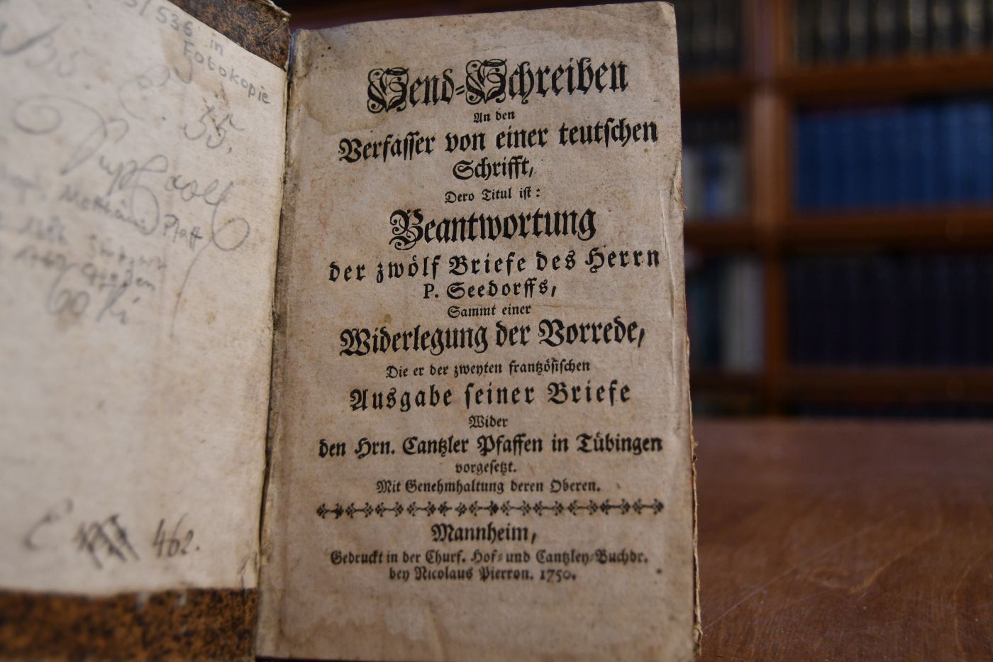 Send-Schreiben An den Verfasser von einer teutschen Schrifft, Dero Titul ist Beantwortung der zwölf Briefe des Herrn P. Seedorfs, Sammt einer Widerlegung der Vorrede, Die er der zweyten frantzösischen Ausgabe seiner Briefe Wider den Hrn. Cantzler Pfaffen in Tübingen vorgesetzt. Beigegeben Zweytes Schreiben. Von der Vorred des Herrn Verfassers, die er eine Widerlegung nennet, von der Vorred, welche R.P. Seedorff der zweyten Frantzösischen Ausgab seiner Brieffen hat vorgesetzt. Send-Schreiben Eines Doctoris Theologiae Von der Hohen-Schul zu Ingolstadt An den Verfasser von einer teutschen Schrifft, dero Titul ist Beantwortung der zwölf Briefe des Herrn P. Seedorffs, Sammt einer Widerlegung der Vorrede, &c. Viertes Schreiben Von dem ersten Brieff aus der Beantwortung auf die zwölff Brieff des Herrn P. Seedorffs. Fünftes Schreiben Von dem ersten Brieff aus der Beantwortung auf die zwölff Brieff des H. Seedorffs.