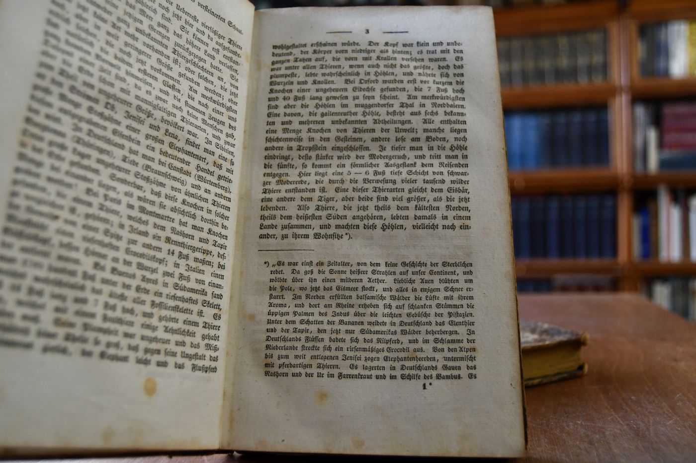 Lehrbuch der Weltgeschichte für Töchterschulen und zum Privatunterricht heranwachsender Mädchen. Erster + Zweiter Theil in 2 Bdn.