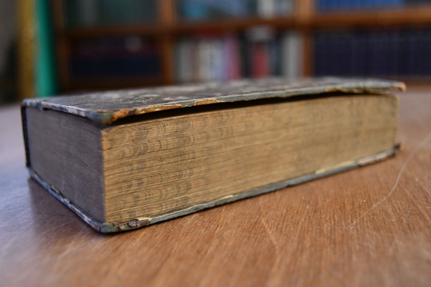 Geistliche Brosamen, von des Herrn Tisch gefallen, von guten Freunden aufgelesen, und hungrigen Herzen mitgetheilt Bestehend in einer Sammlung verschiedener Erweckungs-Reden, gehalten zu Mülheim an der Ruhr. Erster Band, zwei Teile in einem Band.