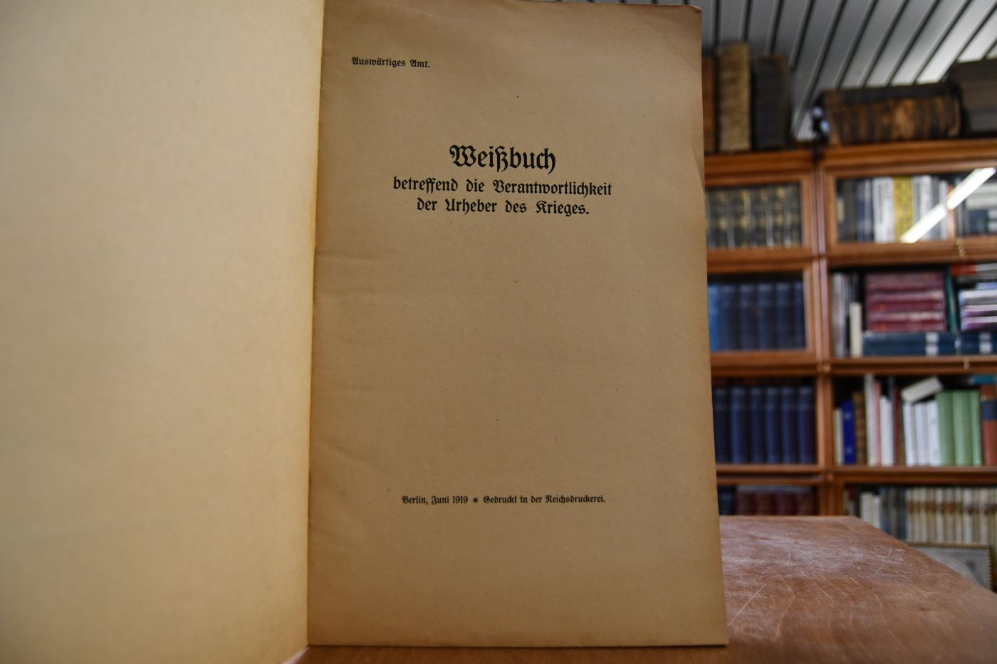 Weißbuch betreffend die Verantwortlichkeit der Urheber des Krieges.