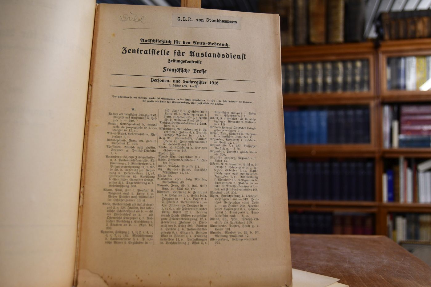 Zentralstelle für Auslandsdienst, Zeitungskontrolle. 1916, Französische Presse Erste Hälfte Nr. 1-26 + Zweite Hälfte Nr. 27-52. Register.