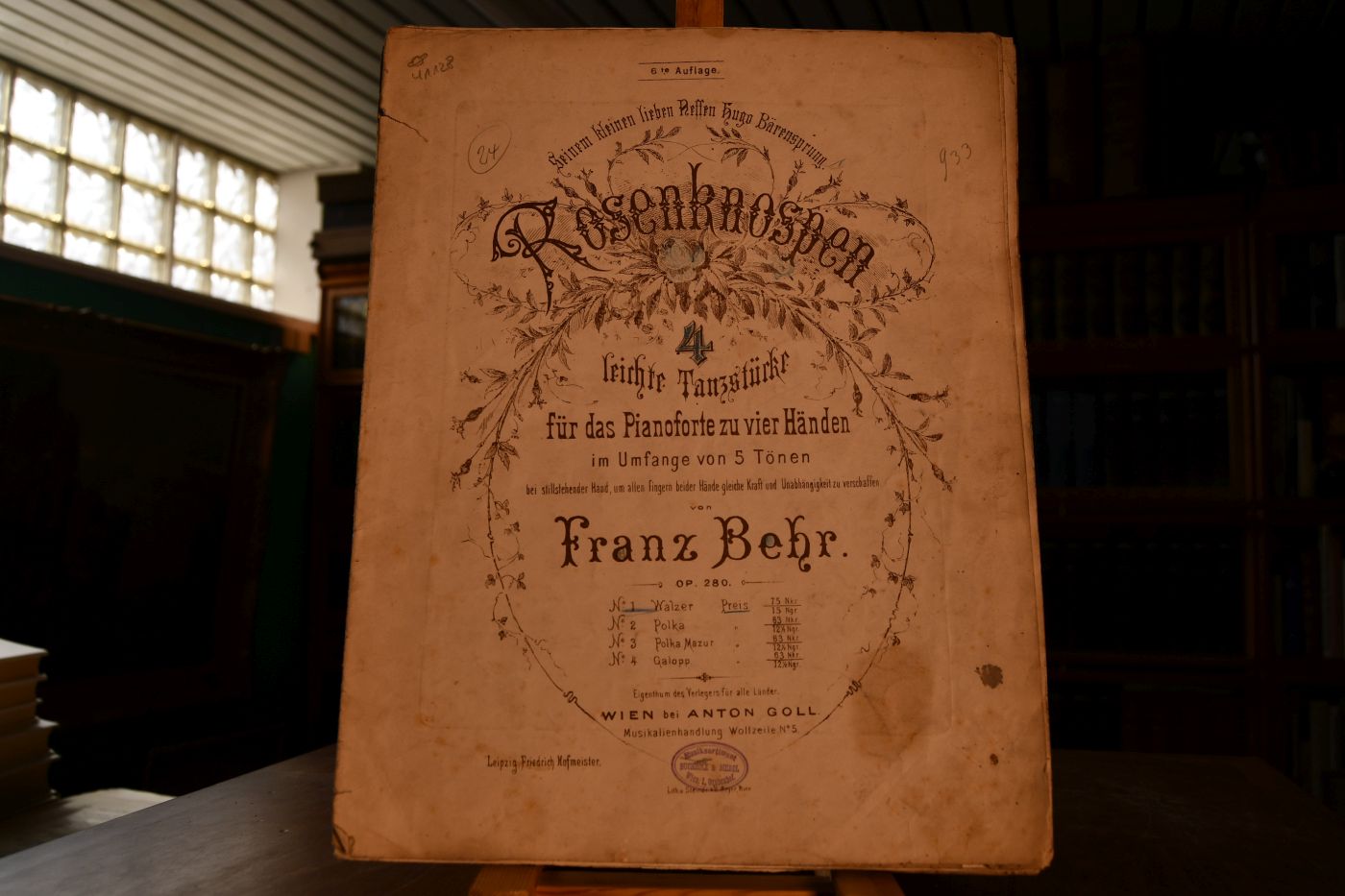 Rosenknospen. 4 leichte Tanzstücke für das Pianoforte zu vier Händen im Umfange von 5 Tönen bei stillstehender Hand, um allen Fingern beider Hände gleiche Kraft und Unabhängigkeit zu verschaffen. Op. 280. Nr. 1 Walzer. Nr. 2 Polka. 3. Polka Mazur (von 4).