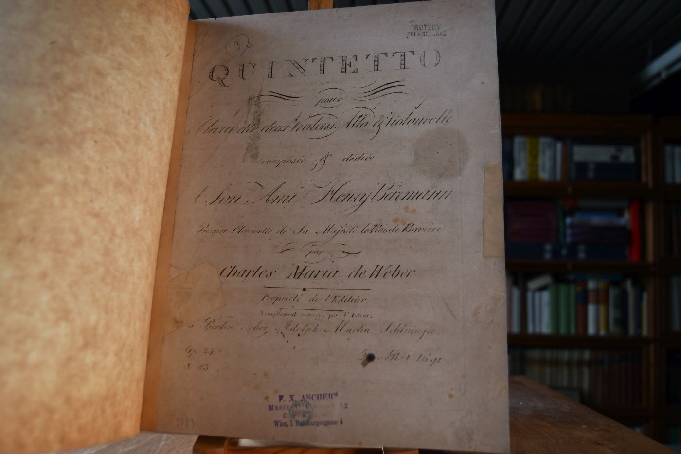 Quintetto pour Clarinette deux Violins. Alto & Violoncello composee & dediee a son ami Henry BärmannPremier Clarinette de Sa Majeste le Roi de Baviere par Charles Maria de Weber. Nouvellement corrige par l`Auteur. Op. 34.