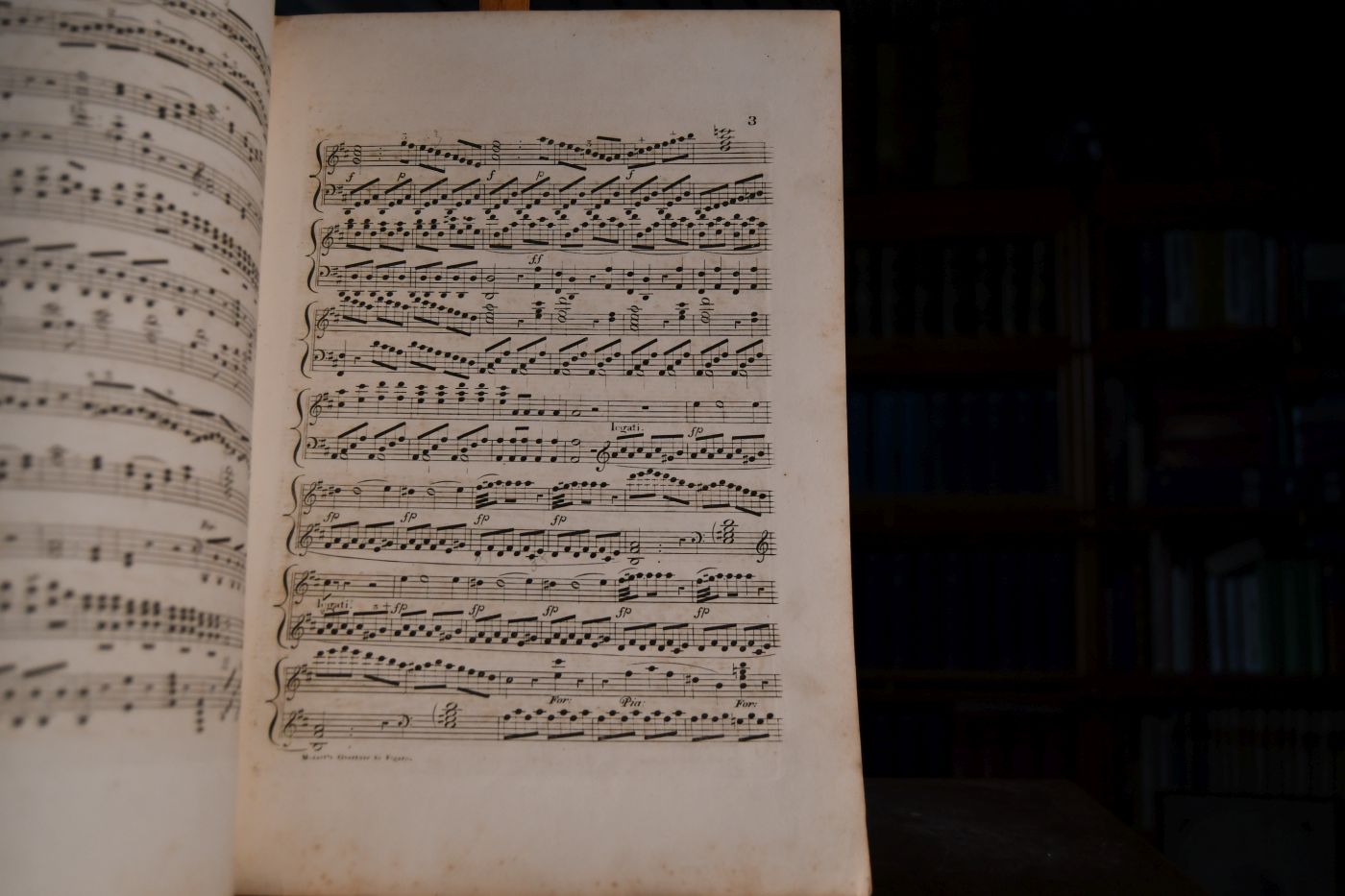 The Favorite Overture to Le Nozze di Figaro composed by Mozart. Arranged for the Piano Forte.