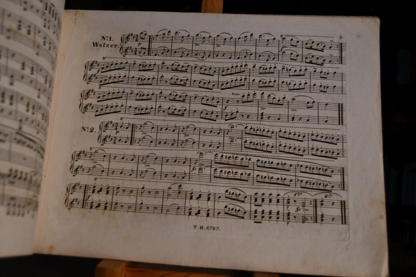 Erinnerung an Pesth. Walzer für das Piano-Forte zu 4 Händen. Der edlen ungarischen Nation geweiht. 66. Werk. Emlek Pestre a nemes magyar Nemzetnek ajanlva Strauss Janostol.