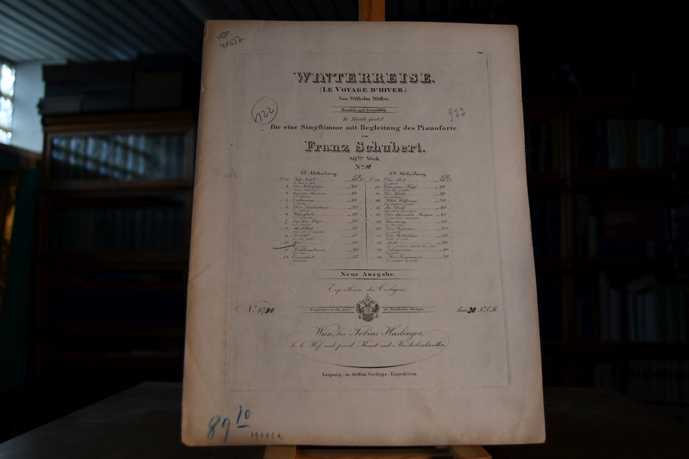 Winterreise (Le Voyage d`Hiver) von Wilhelm Müller. Deutsch und französisch. In Musik gesetzt für eine Singstimme mit Begleitung des Pianoforte von Franz Schubert. 89. Werk No. 10 Rast