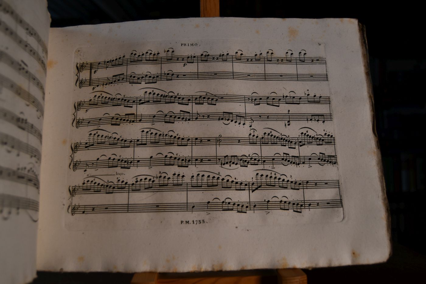 Quintuor I-VII de W.A. Mozart arrange pour le Piano-Forte a quatre mains par Joseph Huglmann. Widmungen von Huglmann Bd. 1 dedie tres respectueusement A Son Alteße Serenißime Monsigneur le Prince Innocent d`Odescalchi. Bd. 2 dedie a Madame Josephine de Wadassz nee Schill. Bd. 3 dedie a Madame la Comtesse de Choiseul Daillecourt nee Comtesse de Sereny. Bd. 4 dedie a son Altesse Serenissime Madame la Princesse regnante de Lichtenstein, nee Landgrave de Fürstenberg. Bd. 5 dedie a son Altesse Madame Francoise Princesse de Liechtenstein, nee Comtesse de Wrbna. Bd. 6 dedie a Madame la Comtesse de Trautmannsdorff, nee Comtesse de Karolyi. Bd. 7 dedie a son Excellence Monsieur le Comte Ferdinand de Troyer.