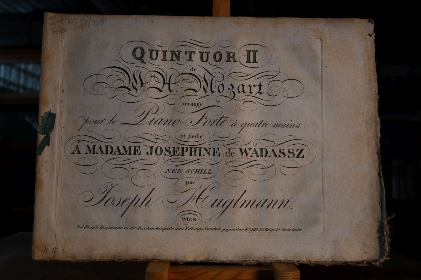 Quintuor I-VII de W.A. Mozart arrange pour le Piano-Forte a quatre mains par Joseph Huglmann. Widmungen von Huglmann Bd. 1 dedie tres respectueusement A Son Alteße Serenißime Monsigneur le Prince Innocent d`Odescalchi. Bd. 2 dedie a Madame Josephine de Wadassz nee Schill. Bd. 3 dedie a Madame la Comtesse de Choiseul Daillecourt nee Comtesse de Sereny. Bd. 4 dedie a son Altesse Serenissime Madame la Princesse regnante de Lichtenstein, nee Landgrave de Fürstenberg. Bd. 5 dedie a son Altesse Madame Francoise Princesse de Liechtenstein, nee Comtesse de Wrbna. Bd. 6 dedie a Madame la Comtesse de Trautmannsdorff, nee Comtesse de Karolyi. Bd. 7 dedie a son Excellence Monsieur le Comte Ferdinand de Troyer.