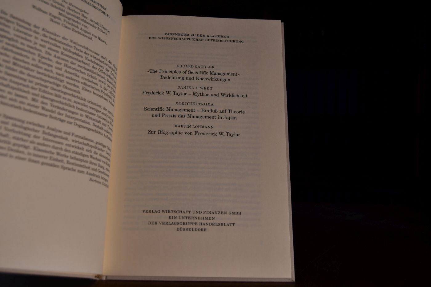 The Priciples of scientific Management. Beigegeben Vademecum zu einem Klassiker der wissenschaftlichen Betriebsführung, Düsseldorf, Verlag Wirtschaft und Finanzen, 1996, 127 S., Pappband, ISBN 3878811020.