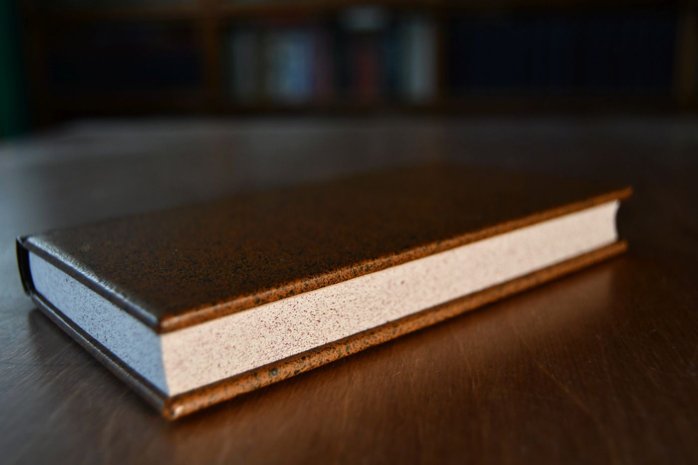 Le Detail de la France. Beigegeben Vademecum zu dem Kolumbus der Nationalökonomie, Düsseldorf, Verlag Wirtschaft und Finanzen, 1988, 108 S., Pappband, ISBN 3878811047.
