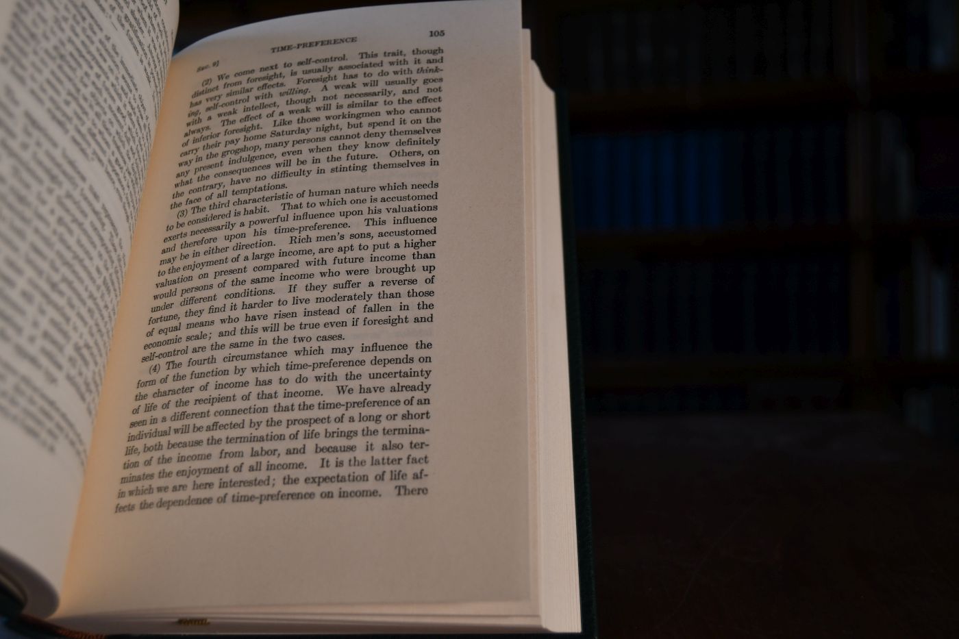 The Rate of Inetrest. Beigegeben Vademecum zu einem Klassiker der Zinstheorie, Düsseldorf, Verlag Wirtschaft und Finanzen, 1994, 139 S., Pappband, ISBN 3878810865.
