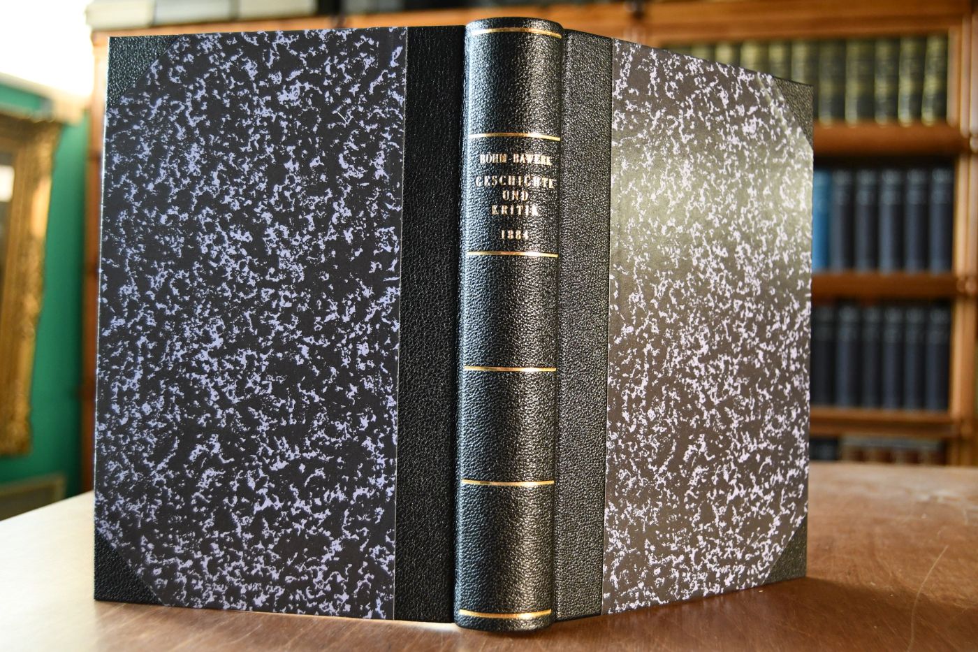 Geschichte und Kritik der Kapitalzins-Theorien. Beigegeben Vademecum zu einem Klassiker der Theoriegeschichte, Düsseldorf, Verlag Wirtschaft und Finanzen, 1994, 182 S., Pappband, ISBN 3878810857.