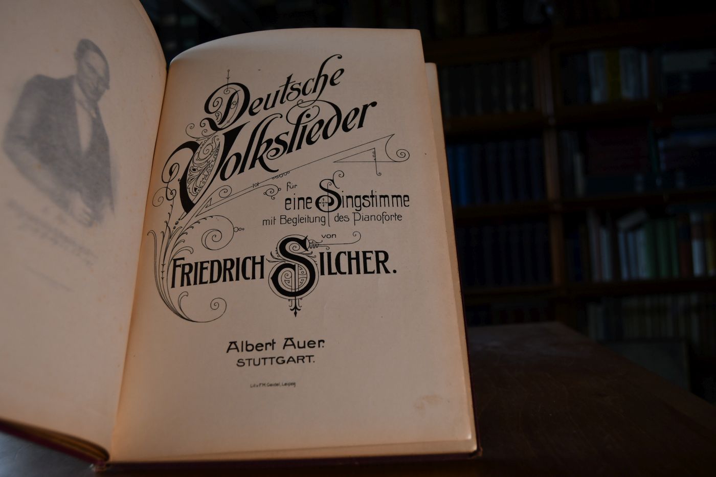 Deutsche Volkslieder für eine Singstimme mit Begleitung des Pianoforte von Friedrich Silcher. Revidiert von Alfred Dörffel.