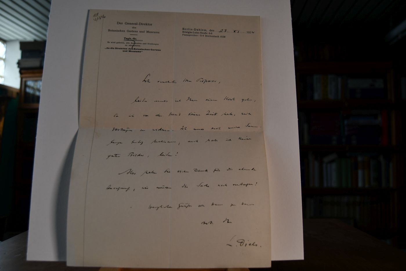 Schreiben des deutschen Botanikers und Direktors des Botanischen Gartens in Berlin-Dahlem Ludwig Diels (1874-1945) vom 23. November 1934 an den Danziger Lehrer und Botaniker Konrad Lakowitz (1859-1945).