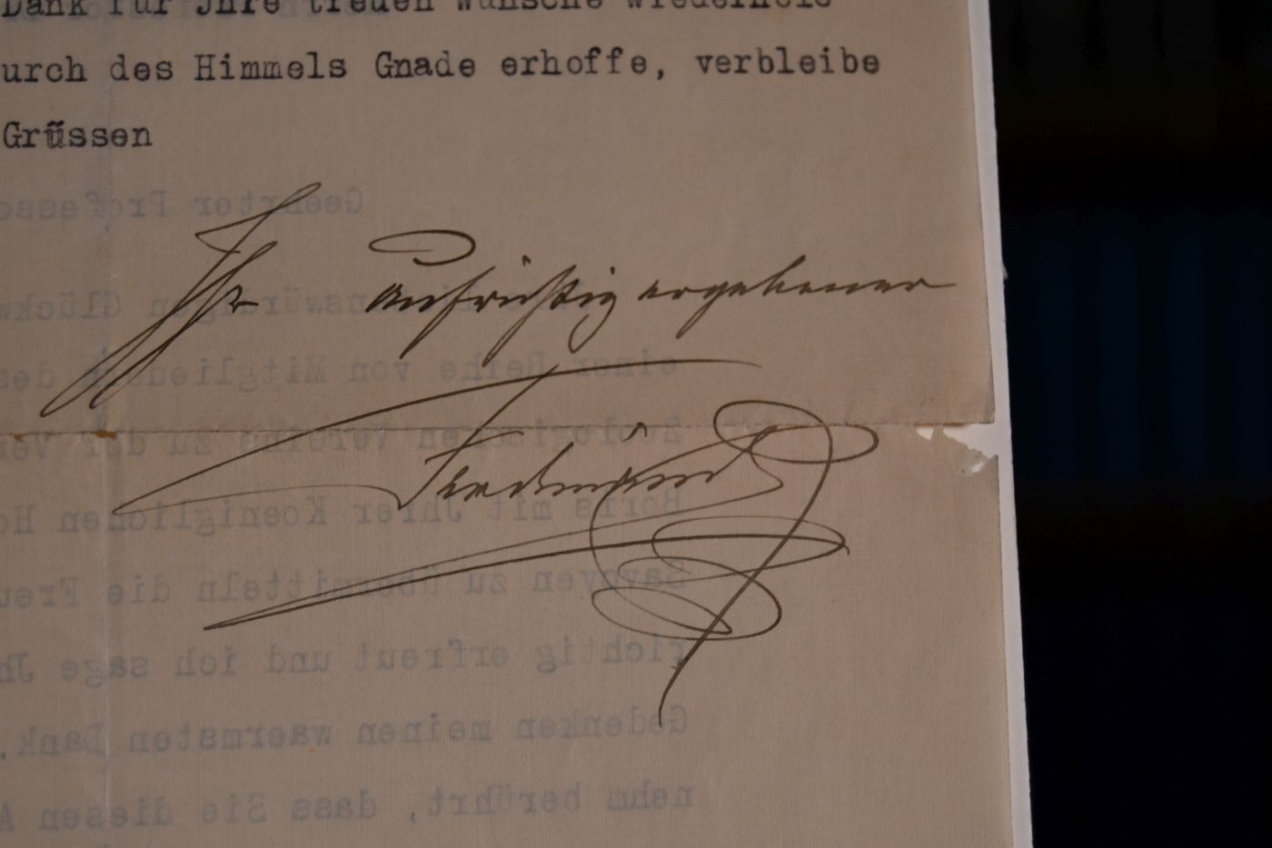 Unterschriebenes, maschinenschriftliches Schreiben von Ferdinand I. von Bulgarien, König (Zar) aus dem Hause Sachsen-Coburg-Gotha (1861-1948) vom 2. Dezember 1930 an den Danziger Lehrer und Botaniker Konrad Lakowitz (1859-1945).