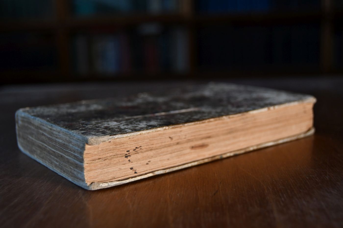 Hülfs-Wörterbuch für Teutsche oder Anweisung zu richtigem Aussprechen, Schreiben und Verstehen fremder. auch fremdscheinender Wörter, welche in Teutscher Schrift und Sprache am häufigsten vorkommen.