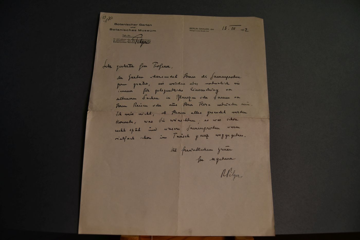Handschriftliches Schreiben des deutschen Botanikers Robert Pilger (1876-1953) vom 13. April 1932 an den Danziger Lehrer und Botaniker Konrad Lakowitz (1859-1938).