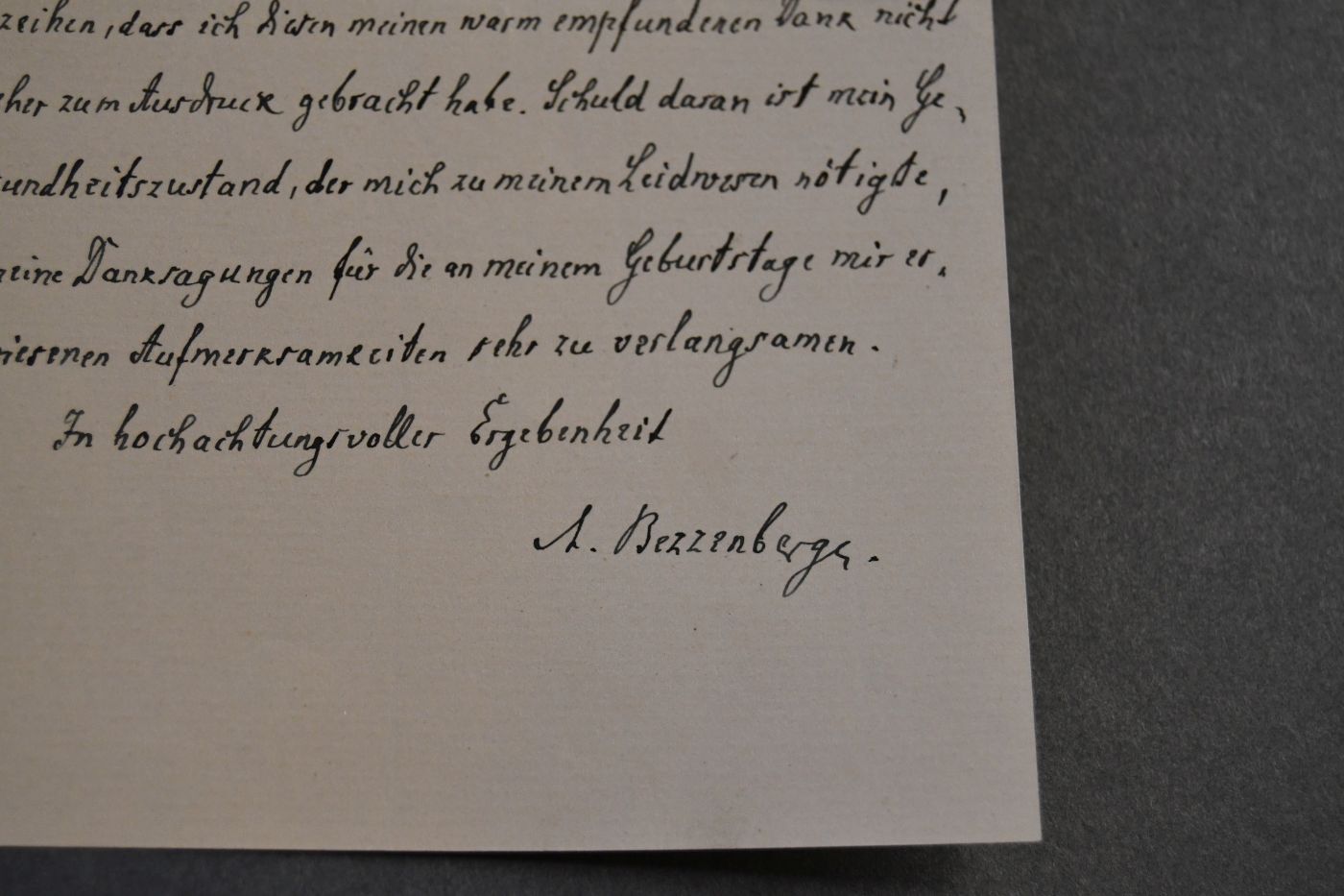 Schreiben des deutschen Sprach- und Vorgeschichtsforschers Adalbert Bezzenberger (1851-1922) vom 15. August 1921 an den Danziger Lehrer und Botaniker Konrad Lakowitz (1859-1945).