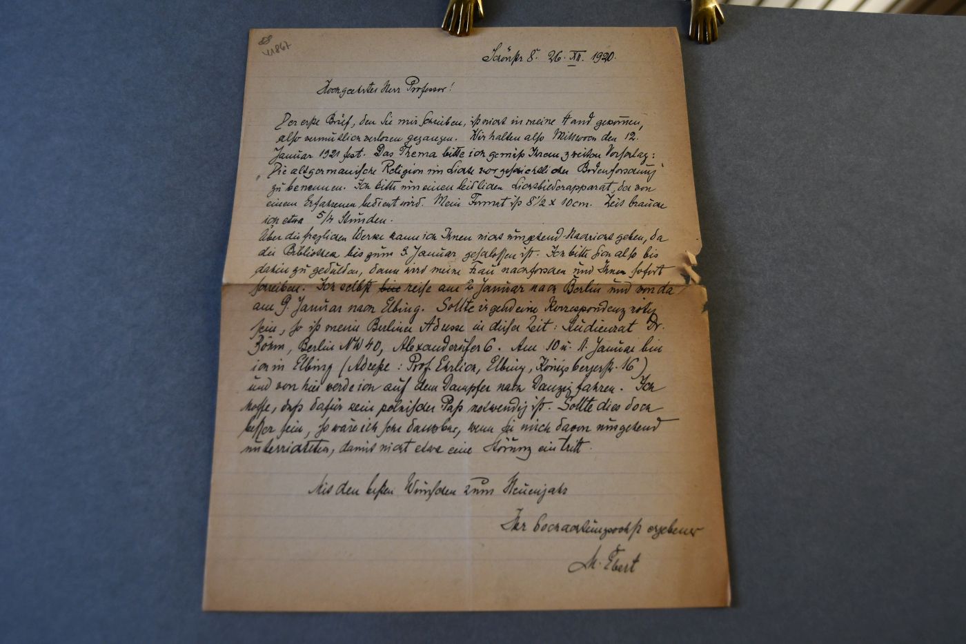 Handschriftlicher Brief des deutschen Prähistorikers Max Ebert (1879-1929) an den Danziger Lehrer und Botaniker Konrad Lakowitz (1859-1945) vom 26. Dezember 1920.