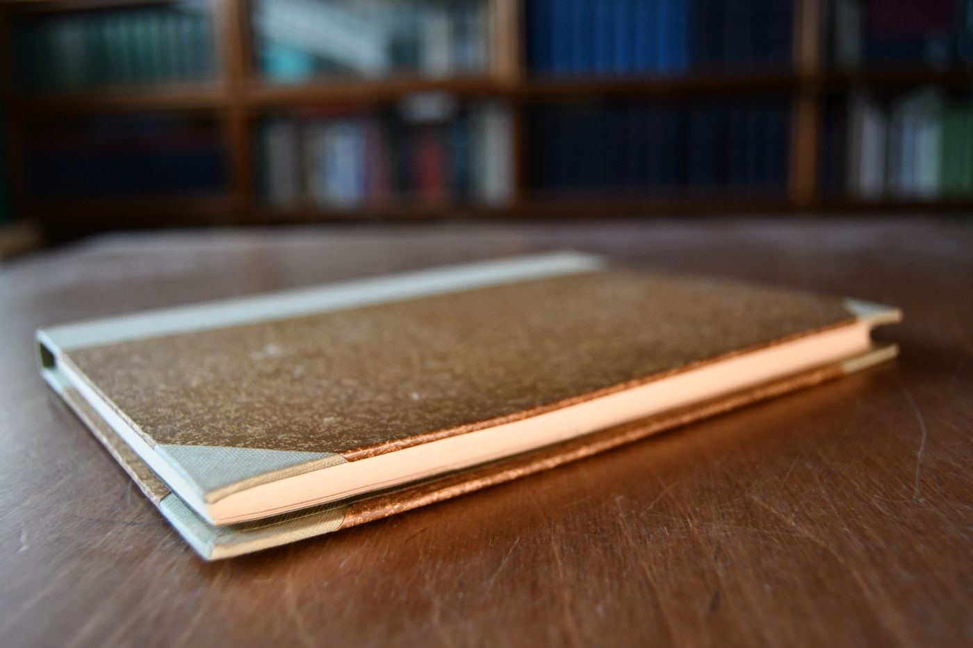 Oscar Wilde. Der Mann und sein Werk im Spiegel der deutschen Kritik und sein Einfluß auf die deutsche Literatur.