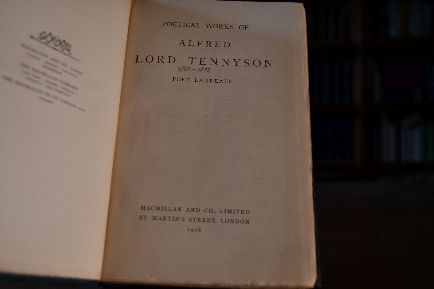Poetical works of Alfred Lord Tennyson. Poet Laurate.