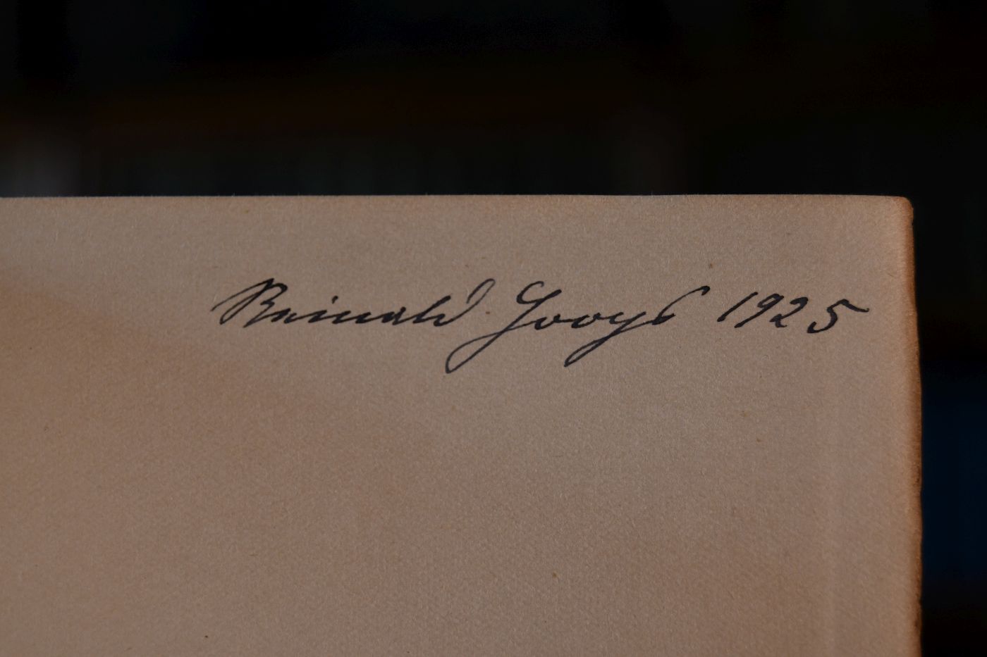 Poetical works of Alfred Lord Tennyson. Poet Laurate.