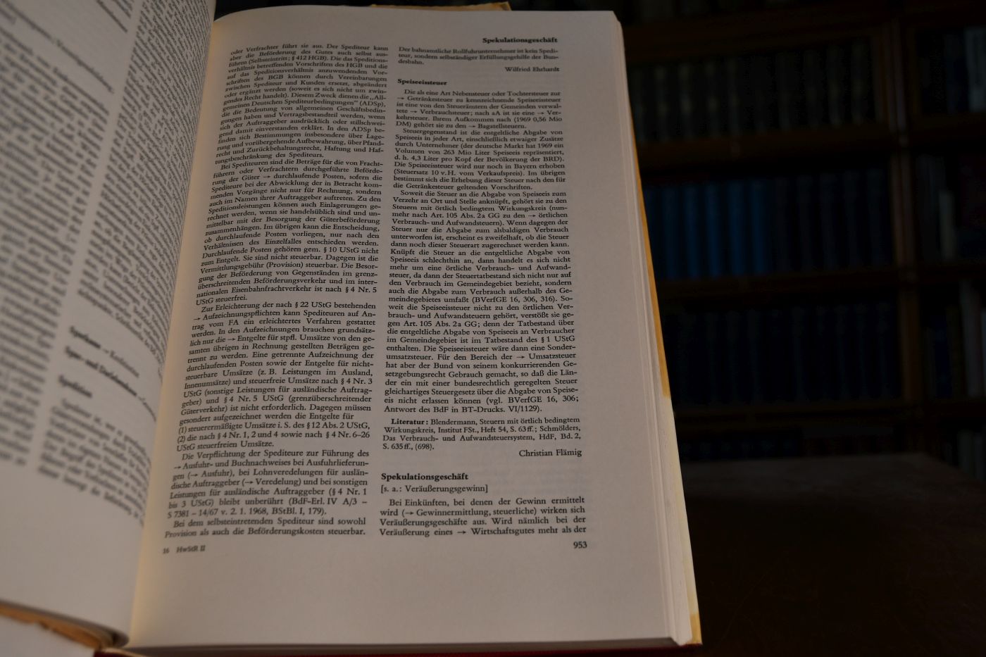 Handwörterbuch des Steuerrechts unter Einschluss von betriebswirtschaftlicher Steuerlehre, Finanzrecht, Finanzwissenschaft. 2 Bde.