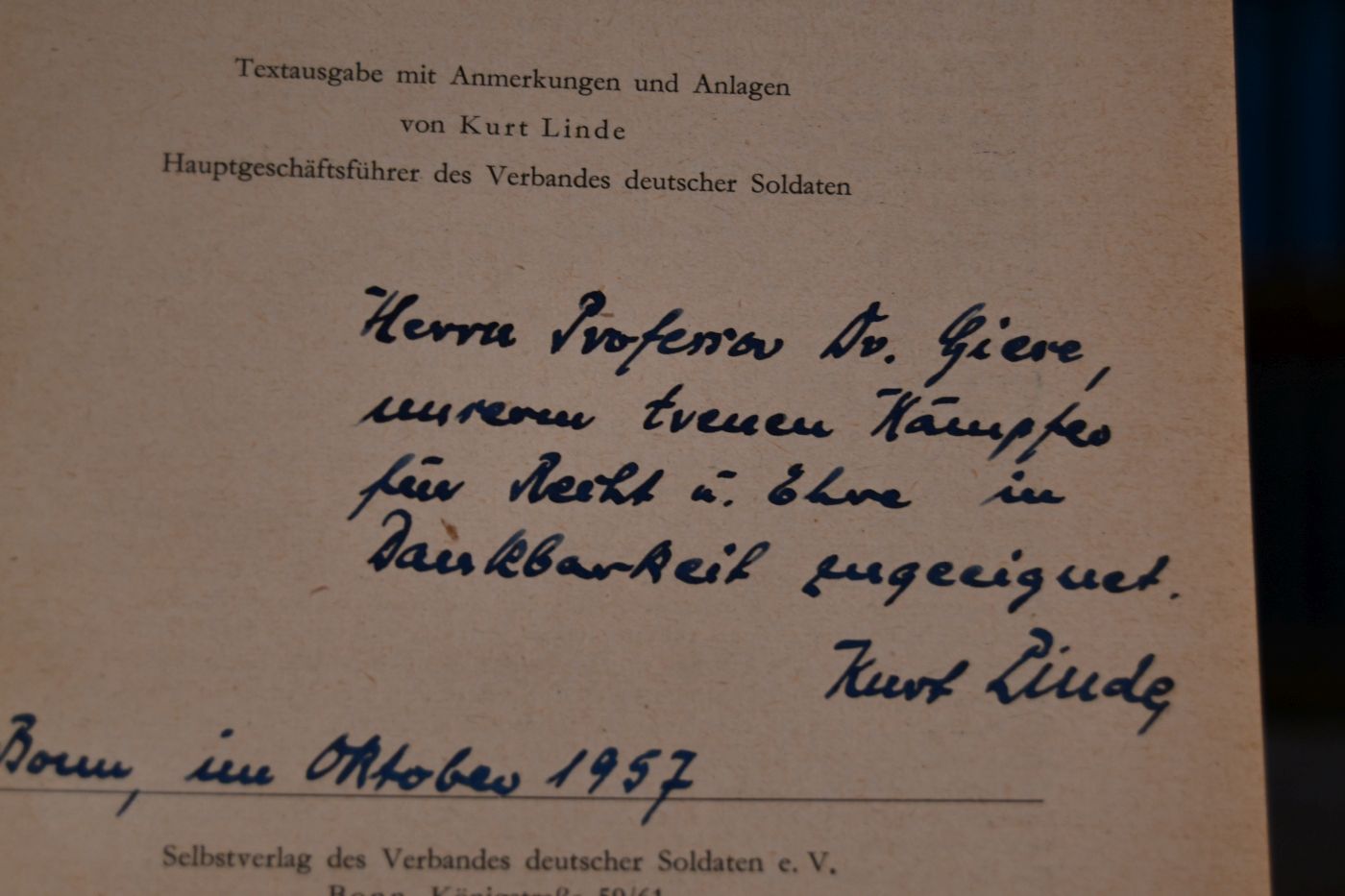 Gesetz zu Artikel 131 unter Berücksichtigung des 2. Änderungsgesetzes vom 11. September 1957.