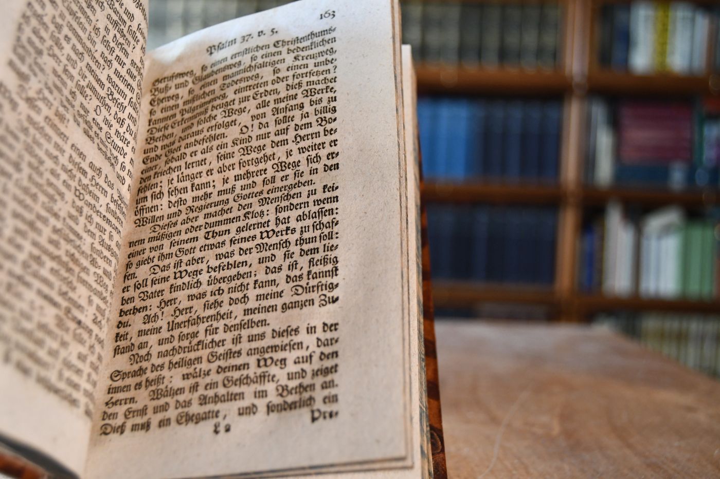 M. Georg Cunrad Riegers weil. Specialsuperintendentes und Hofpred. in Stuttgart auserlesene Hochzeitpredigten über verschiedene Stellen heiliger Schrift.